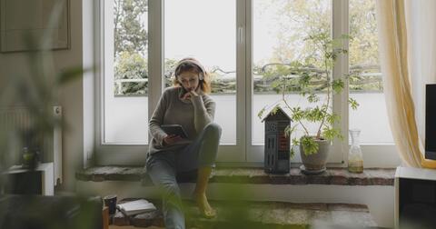 Zajímá vás, jak v domácnosti šetřit energiemi? E.ON Rádce vám pomůže, tak ho zkuste!